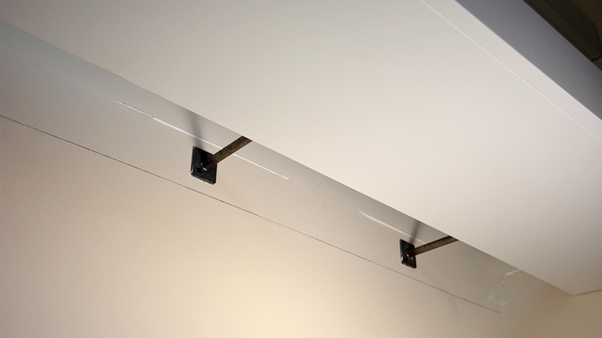 Sliding MDF/White Veneer Shelf Box over Floating Shelf Support Rods